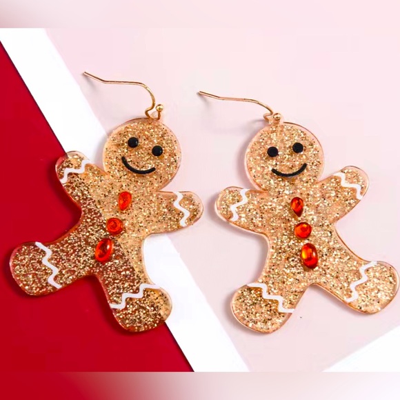 ๐ NWT- Christmas Cutie Pie Gingerbread Acrylic Earrings ๐ - Picture 2 of 4